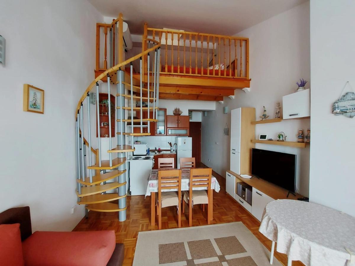 Apartment Malkoc ツリクヴェニツァ エクステリア 写真